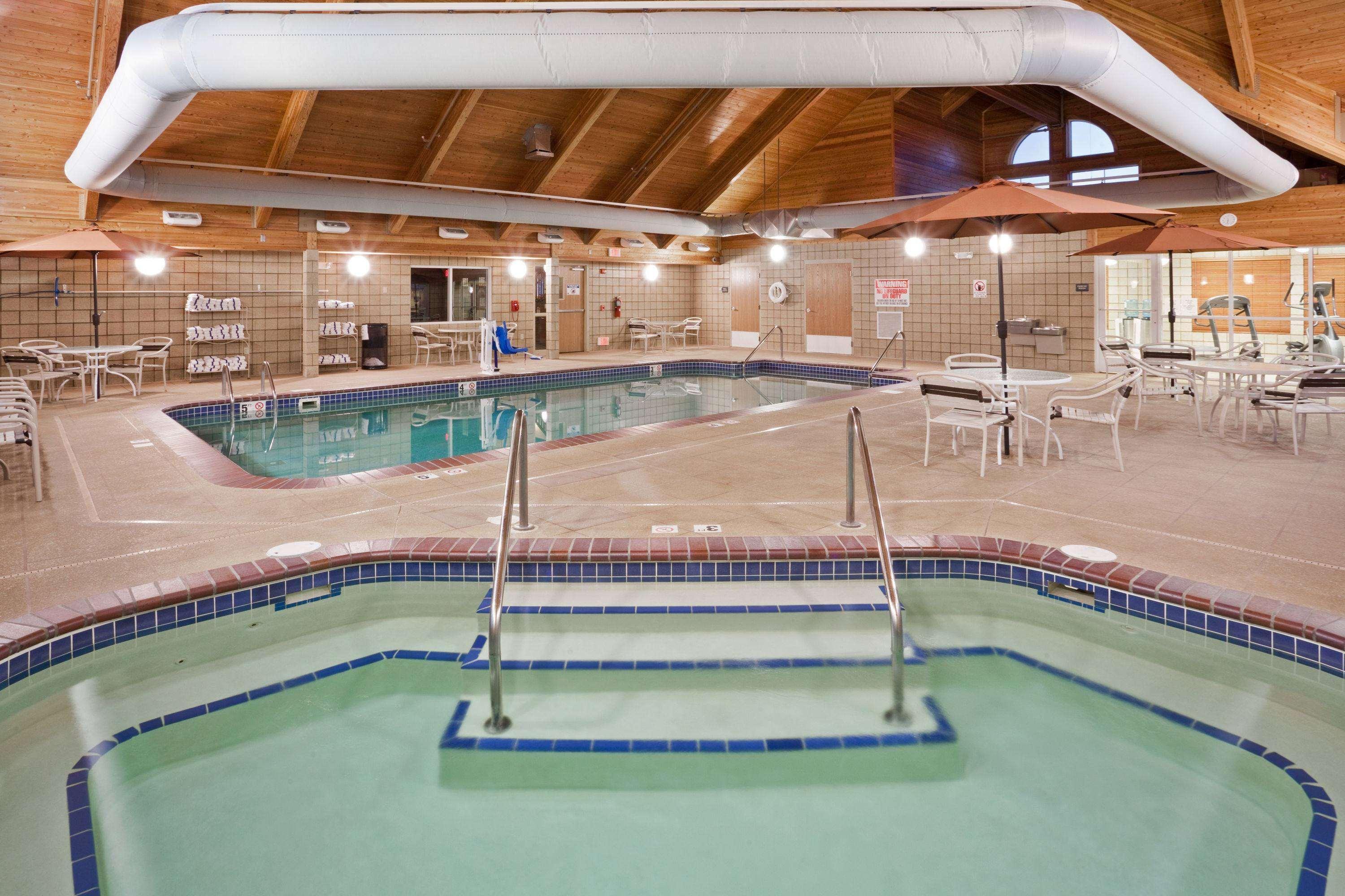 Americinn By Wyndham Fort Pierre Conference Center Eksteriør billede